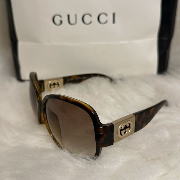 💯Authentic Gucci Sunglasses with Box🍀 - Picture 4 of 12